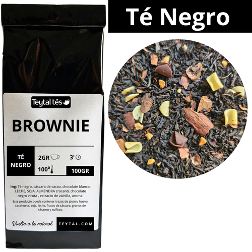 Bolsa negra de té negro brownie con mezcla visible de cacao, almendra y chocolate blanco.